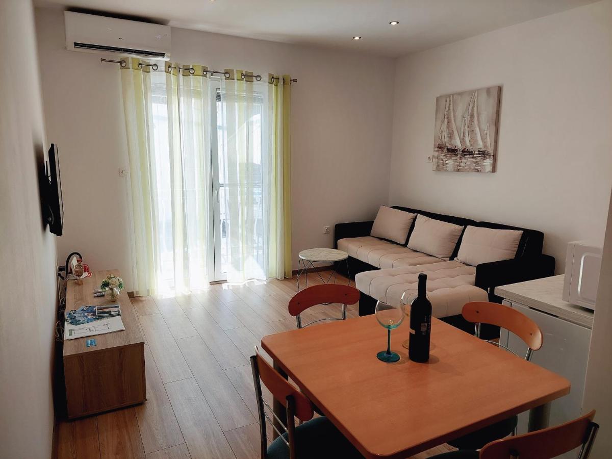 Apartman Anita イェセニツェ エクステリア 写真
