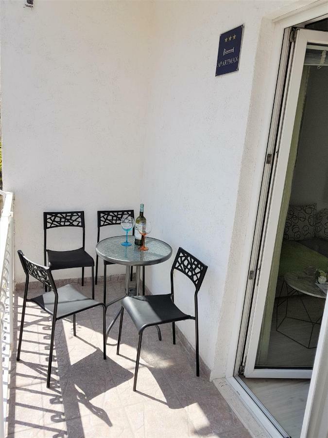 Apartman Anita イェセニツェ エクステリア 写真
